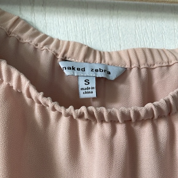 Francesca’s Off Shoulder Ruffle Top - Picture 3 of 3